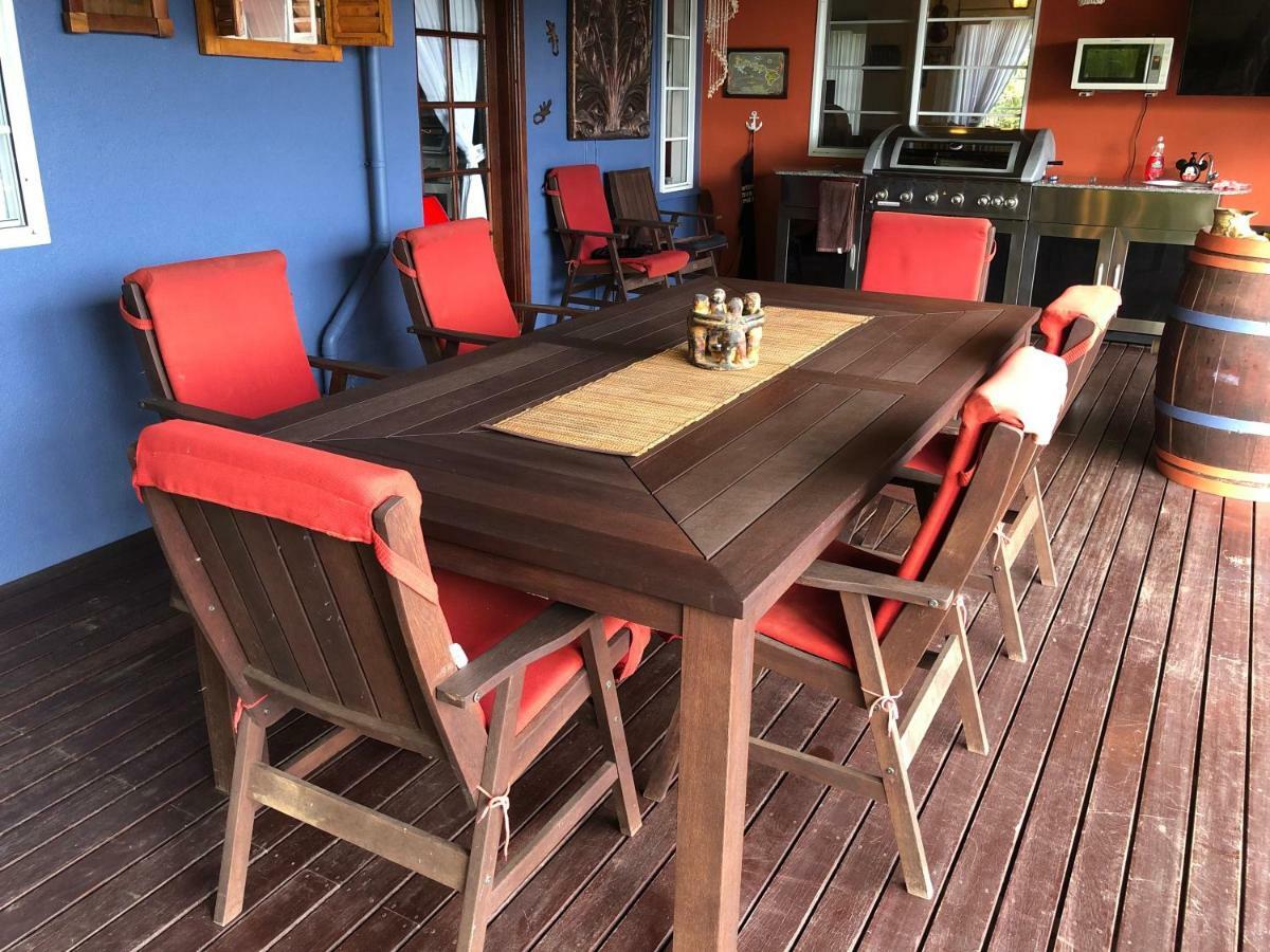 Island Time Guest Room Flying Fish Cove Eksteriør bilde
