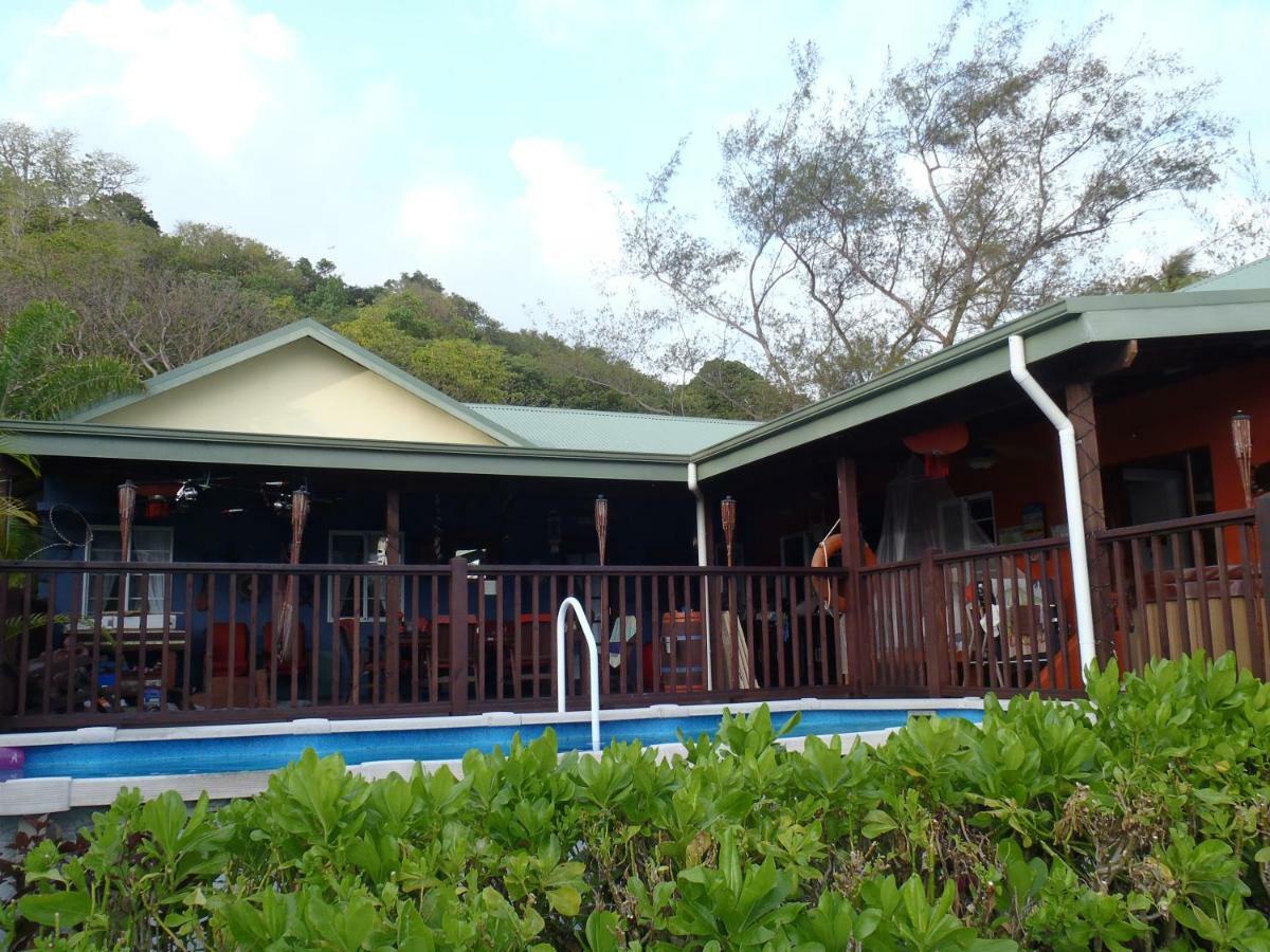 Island Time Guest Room Flying Fish Cove Eksteriør bilde
